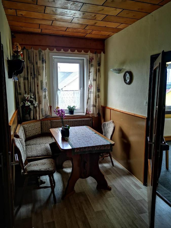 Gehlberger Landhaus Am Schneekopf / Ferienwohnung Suhl Eksteriør billede
